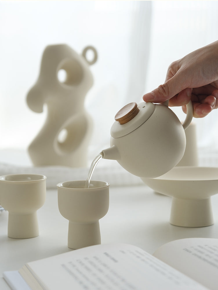 Simple High-footed Teapot Tea Set